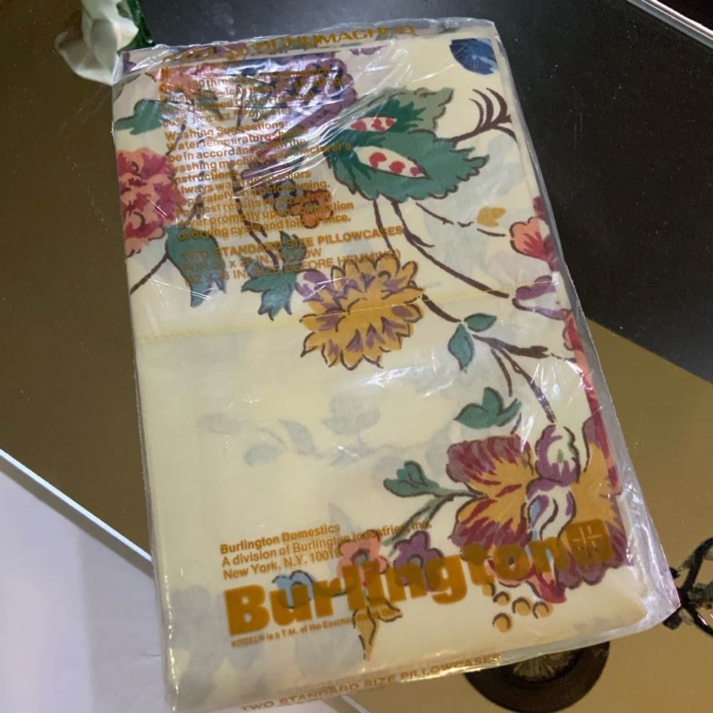 Vintage Waverly Burlington Floral Pillowcases NOS